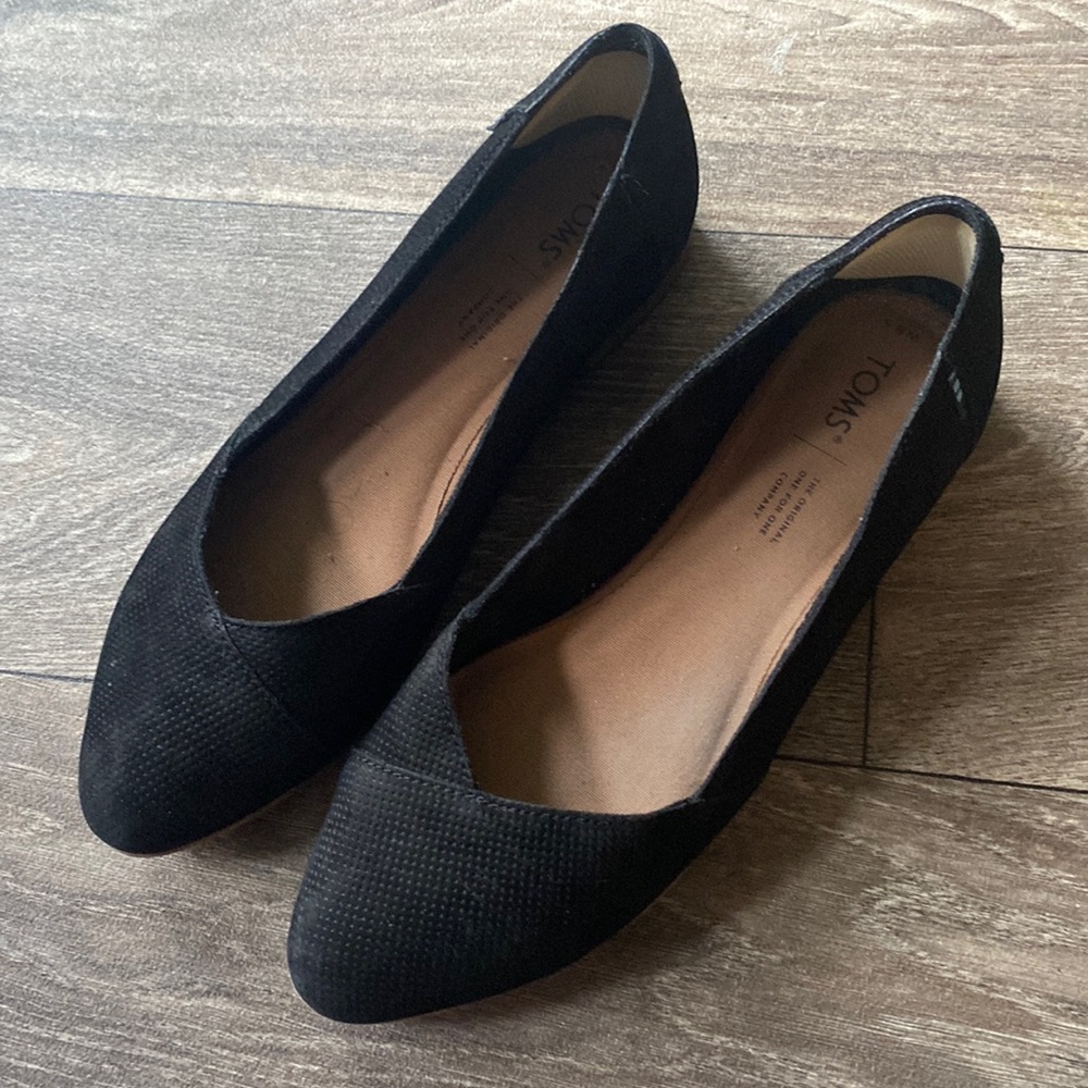 Toms Black Jutti Neat Flats, size 8.5